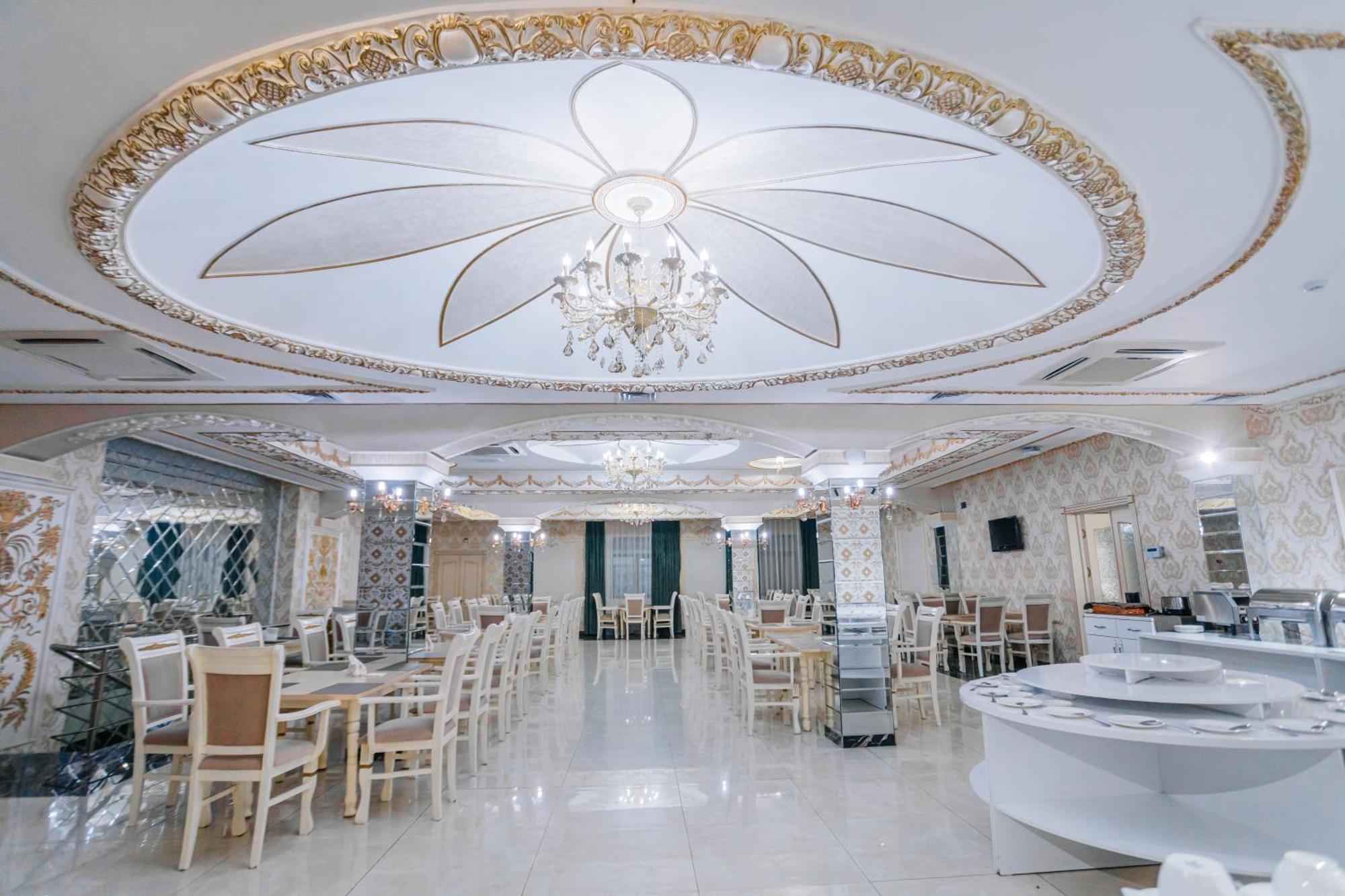 Grand Hotel Sogdiana Samarkand Ngoại thất bức ảnh